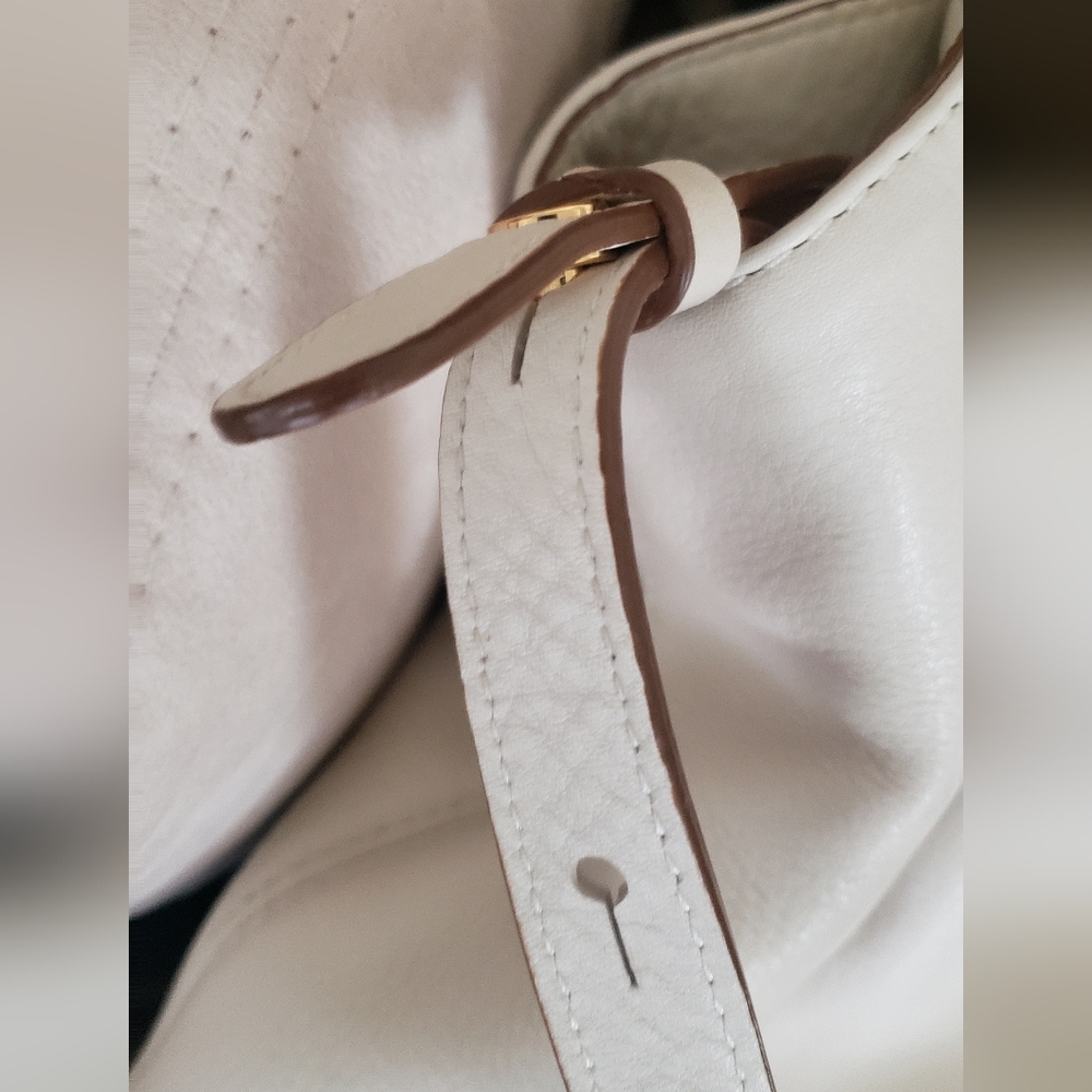 💫 Michael Kors: SKORPIOS Ring Tote / Crossbody bag - Picture 9 of 16